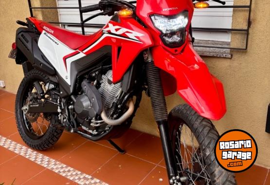 Motos - Honda Tornado 300 2025 Nafta 11000Km - En Venta