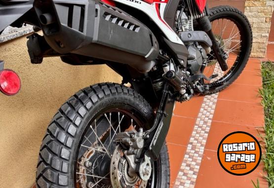 Motos - Honda Tornado 300 2025 Nafta 11000Km - En Venta