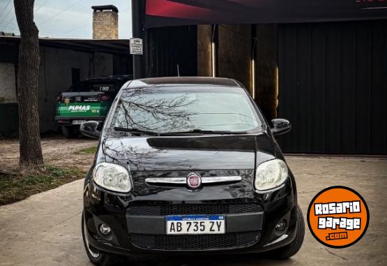 Autos - Fiat PALIO ATTRACTIVE TOP 1.4 2017 Nafta 76000Km - En Venta