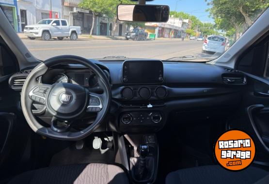 Autos - Fiat Cronos drive 2021 Nafta 80000Km - En Venta