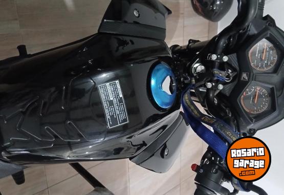 Motos - Honda Cb 125 2026 Nafta 6500Km - En Venta
