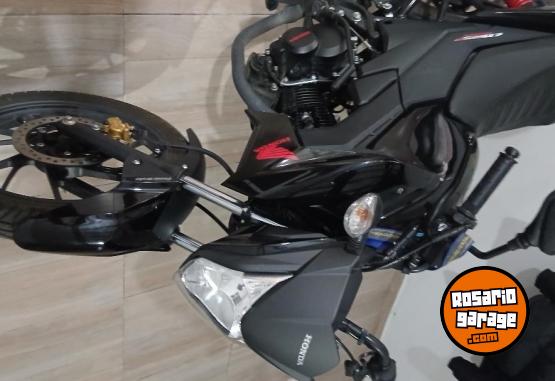 Motos - Honda Cb 125 2026 Nafta 6500Km - En Venta