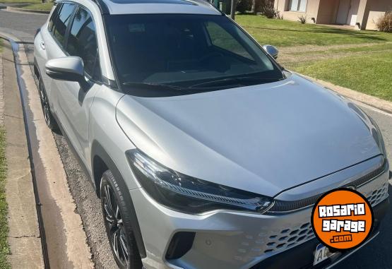 Autos - Toyota Corolla Cross SEG 2024 Nafta 21000Km - En Venta