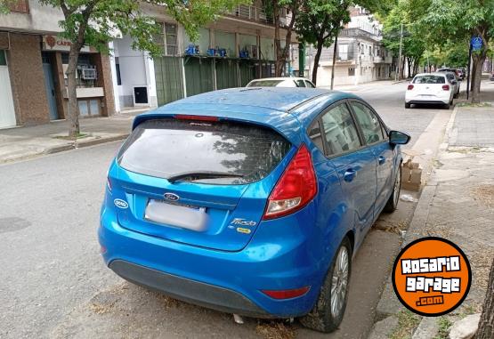 Autos - Ford Fiesta Kinetic SE PLUS 2017 GNC 200000Km - En Venta