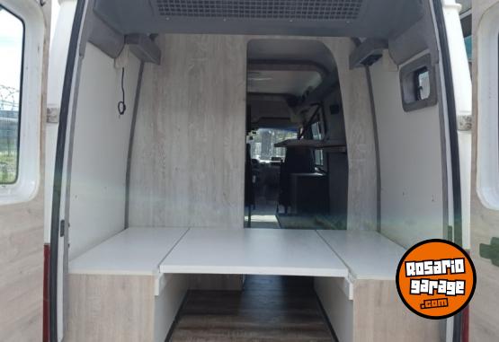 Utilitarios - Mercedes Benz sprinter 413 2010 Diesel 250000Km - En Venta