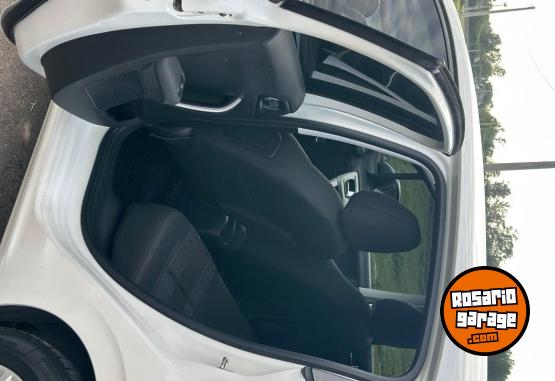 Autos - Peugeot Allure 2017 GNC 119000Km - En Venta