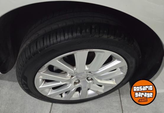 Autos - Peugeot 408 2019 Nafta 13000Km - En Venta