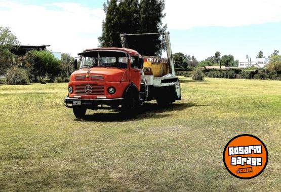 Camiones y Grúas - Mercedes Benz 1114 con volquetera - En Venta
