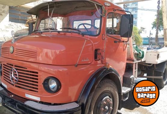 Camiones y Grúas - Mercedes Benz 1114 con volquetera - En Venta