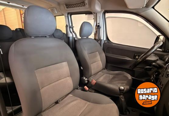 Autos - Peugeot PARTNER PATAG�NICA 2012 Diesel 183000Km - En Venta