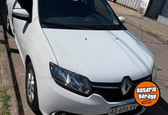 Autos - Renault Sandero/Privilege 2019 Nafta 152000Km - En Venta
