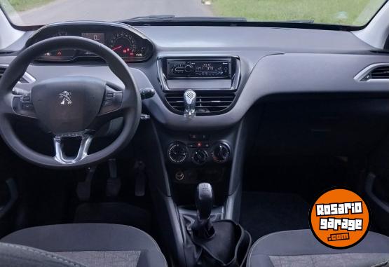 Autos - Peugeot 208 2018 Nafta 55000Km - En Venta