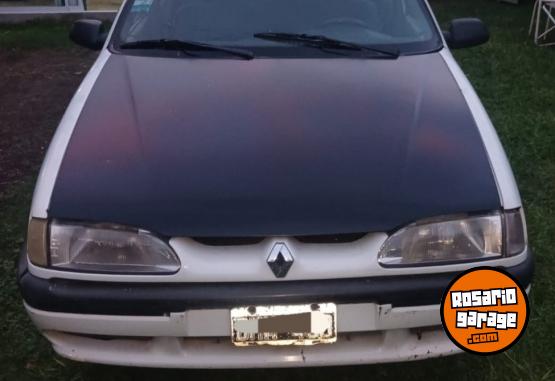 Autos - Renault 19 2000 GNC 1111Km - En Venta