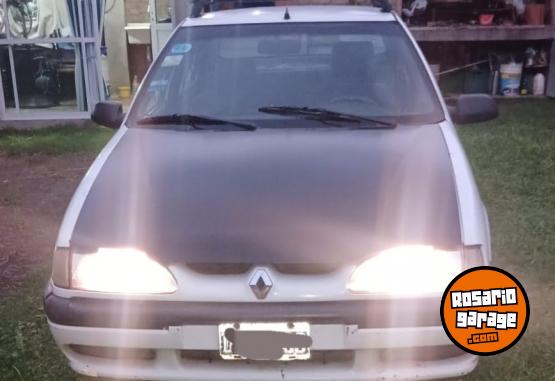Autos - Renault 19 2000 GNC 1111Km - En Venta
