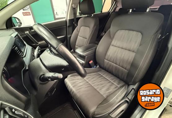 Autos - Kia Sportage LX 2022 Nafta 120000Km - En Venta