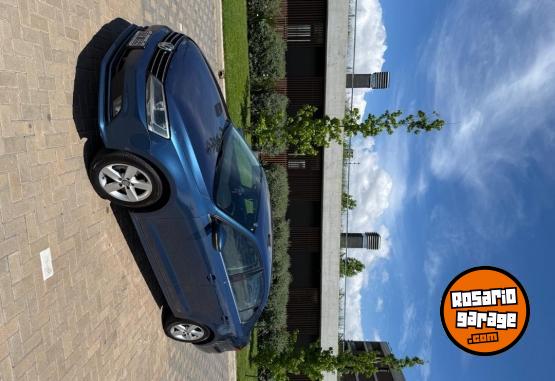 Autos - Volkswagen Vento luxury 2.5 2015 Nafta 115000Km - En Venta