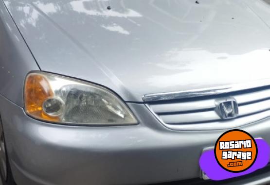 Autos - Honda Civic 2004 Nafta 286000Km - En Venta