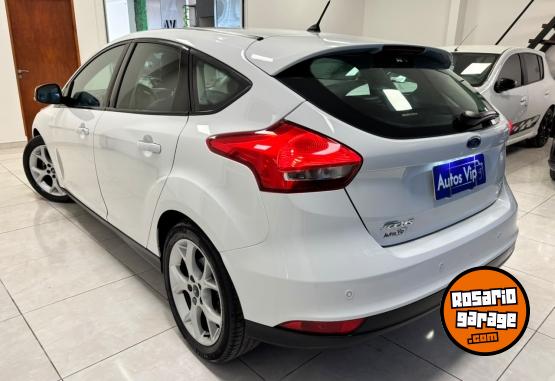 Autos - Ford FOCUS SE PLUS 2.0N 2015 Nafta 108000Km - En Venta