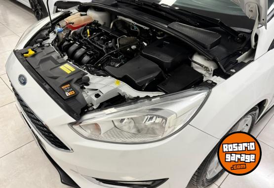Autos - Ford FOCUS SE PLUS 2.0N 2015 Nafta 108000Km - En Venta
