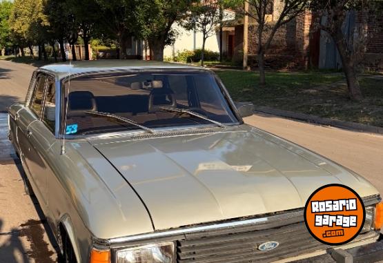 Autos - Ford Falcon Deluxe 3.0 1983 Nafta 67000Km - En Venta