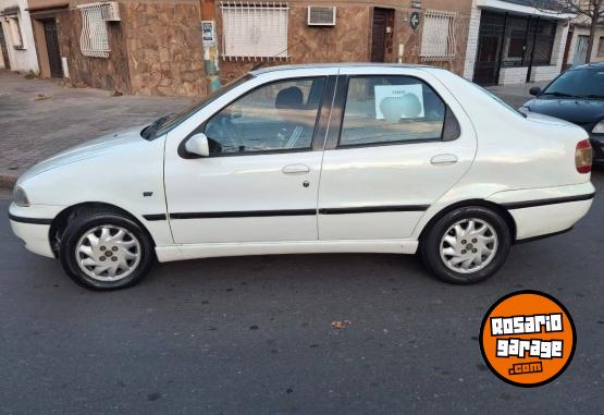 Autos - Fiat Siena HL 1998 Nafta 11111Km - En Venta