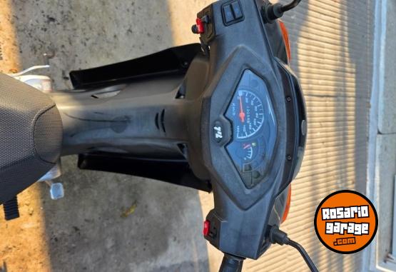 Motos - Motomel Blitz 110 2023 Nafta 23000Km - En Venta