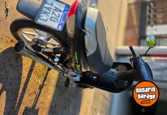 Motos - Motomel Blitz 110 2023 Nafta 23000Km - En Venta