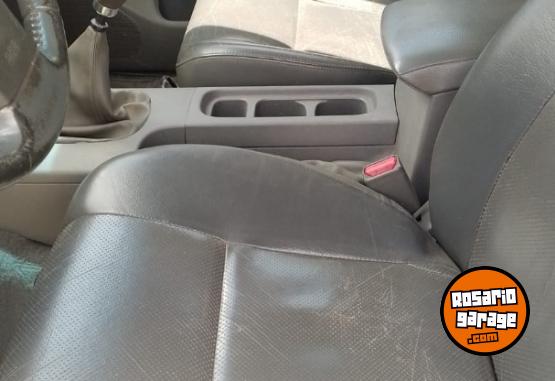 Camionetas - Nissan Frontier Le 4x4 2010 Diesel 322000Km - En Venta