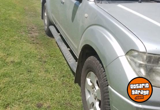 Camionetas - Nissan Frontier Le 4x4 2010 Diesel 322000Km - En Venta