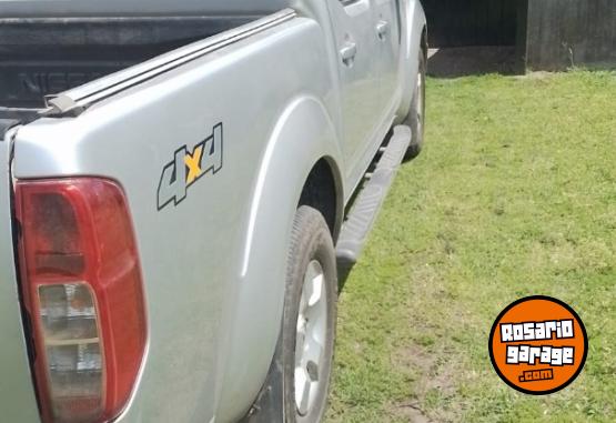 Camionetas - Nissan Frontier Le 4x4 2010 Diesel 322000Km - En Venta