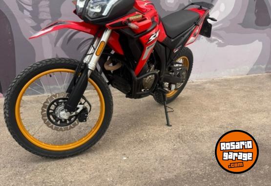 Motos - Gilera SMX 250 2025 Nafta 13500Km - En Venta