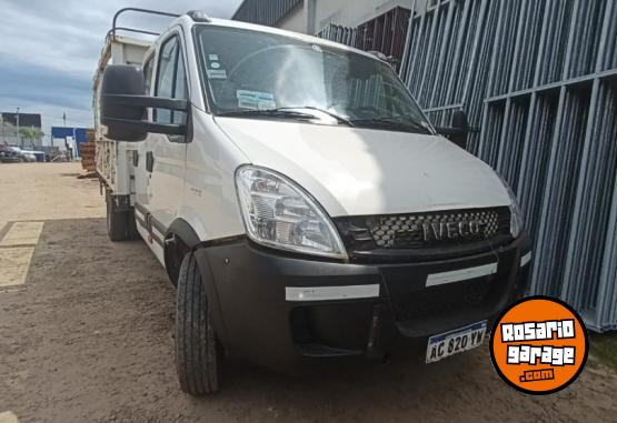Camiones y Grúas - Vendo daily - En Venta