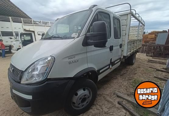 Camiones y Grúas - Vendo daily - En Venta