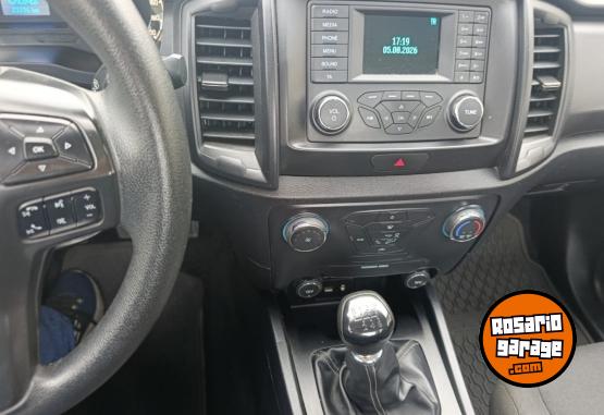 Camionetas - Ford Ranger cabina simple 2023 Diesel 25300Km - En Venta