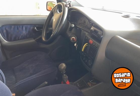 Autos - Fiat Siena hl 1998 Diesel 226000Km - En Venta