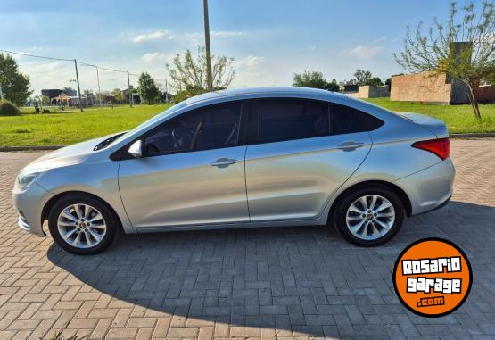 Autos - Chery Arrizo 5 2018 Nafta 85000Km - En Venta