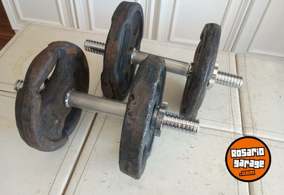 Deportes - Excelente Par de Mancuernas con Rosca Marca MIR XL con 20 Kg de Discos con Agarre - En Venta