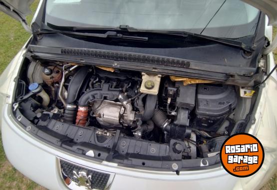 Autos - Peugeot 3008 FELINE 2014 Nafta 170000Km - En Venta