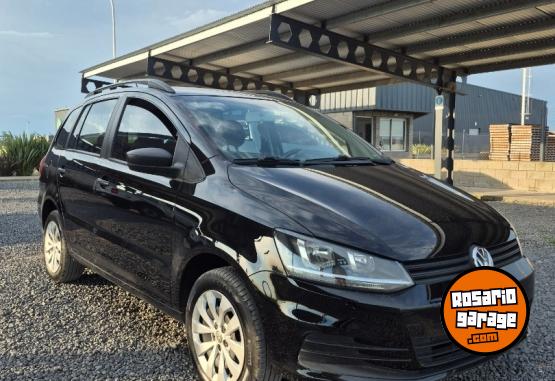 Autos - Volkswagen Suran 2015 Nafta 120000Km - En Venta