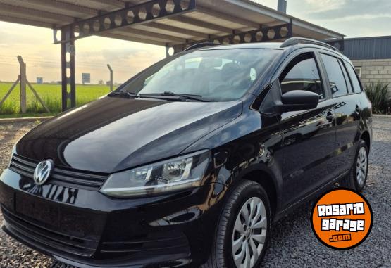 Autos - Volkswagen Suran 2015 Nafta 120000Km - En Venta