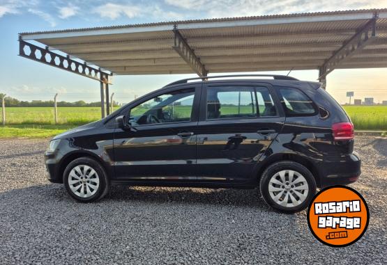 Autos - Volkswagen Suran 2015 Nafta 120000Km - En Venta