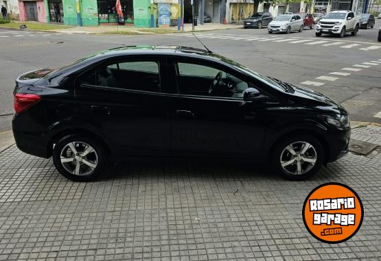Autos - Chevrolet PRISMA LTZ 1.4N 2017 Nafta 140000Km - En Venta