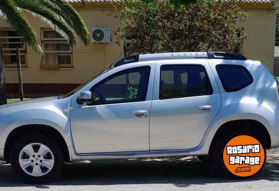 Autos - Renault Duster Privilege 4x2 moto 2017 Nafta 122000Km - En Venta