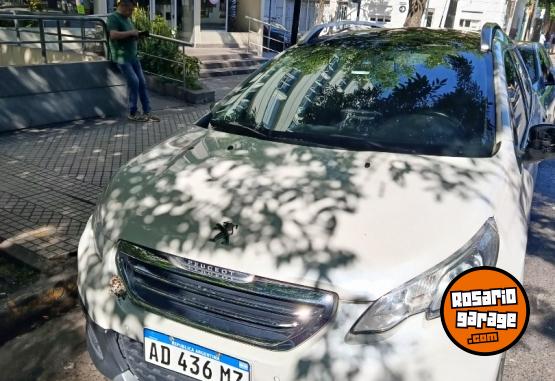 Autos - Peugeot 2008 2019 Nafta 103000Km - En Venta