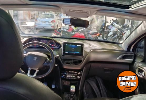 Autos - Peugeot 2008 2019 Nafta 103000Km - En Venta