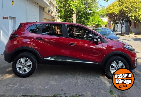 Autos - Renault Captur 2019 Nafta 69000Km - En Venta
