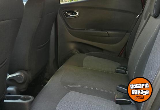 Autos - Renault Captur 2019 Nafta 69000Km - En Venta
