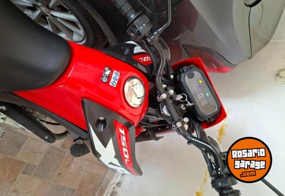 Motos - Honda Xr150 2026 Nafta 2000Km - En Venta