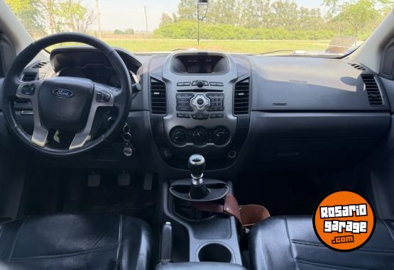 Camionetas - Ford Ranger 3.2 TDI DC 4x2 XLT 2012 Diesel 187000Km - En Venta