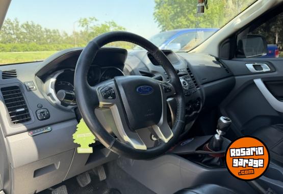 Camionetas - Ford Ranger 3.2 TDI DC 4x2 XLT 2012 Diesel 187000Km - En Venta